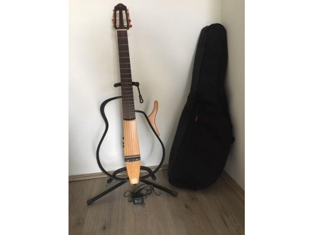 Yamaha SLG-100N gitara sa bagom i adapterom