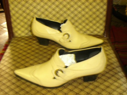 Zenske cipele Straboski