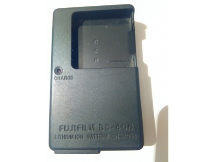 fujifilm punjac baterija bc-40n ispravan kao sa slika