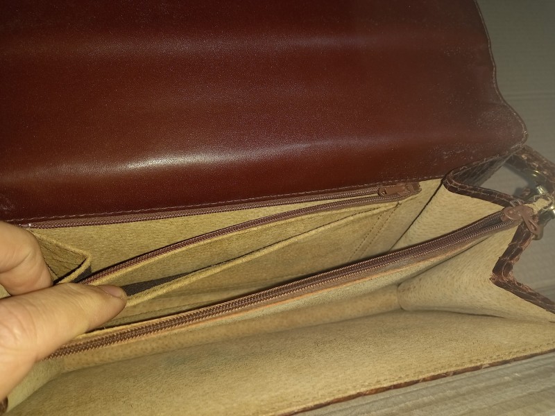 kožna torbica 28x17cm-marke fritzi aus preuben