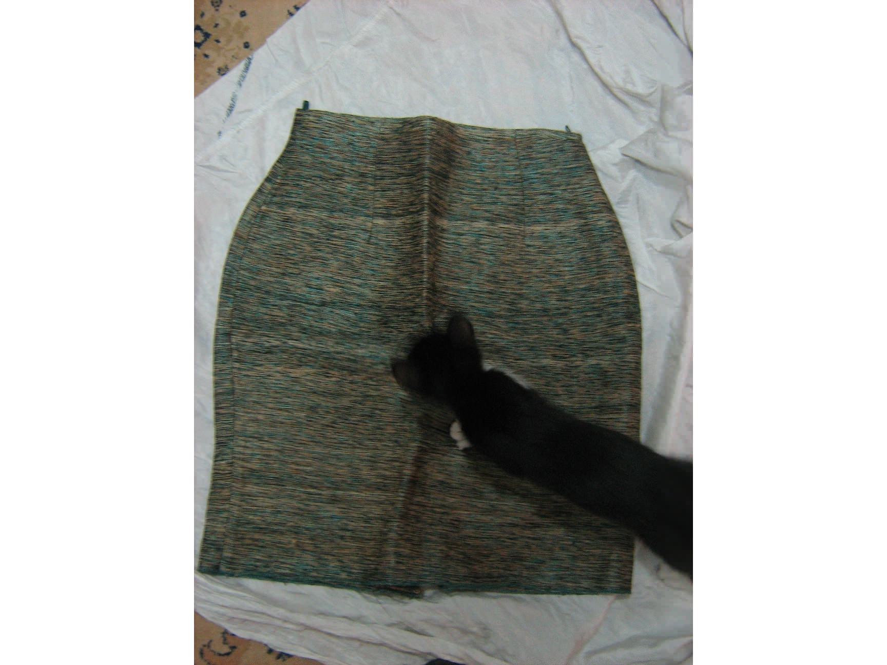 procesuiraju Tremble Lionel Green Street  suknja -sirova SVILA -AMC -vel..42/44 - Kupindo.com (9970444)