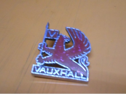 vintage vauxhall car badge,late 1970s / early 1980