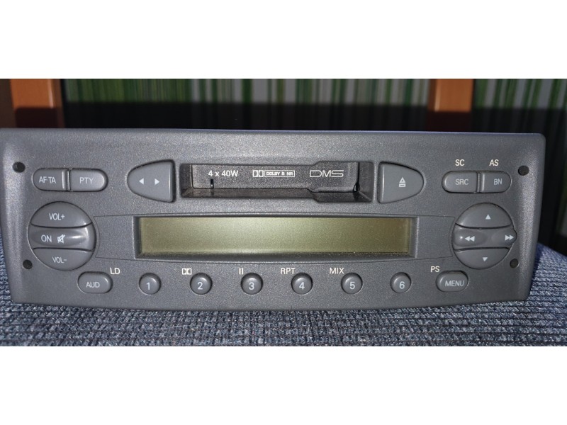 vrhunski Blaupunkt radio kasetofon DMS 169 CC  + Dolby